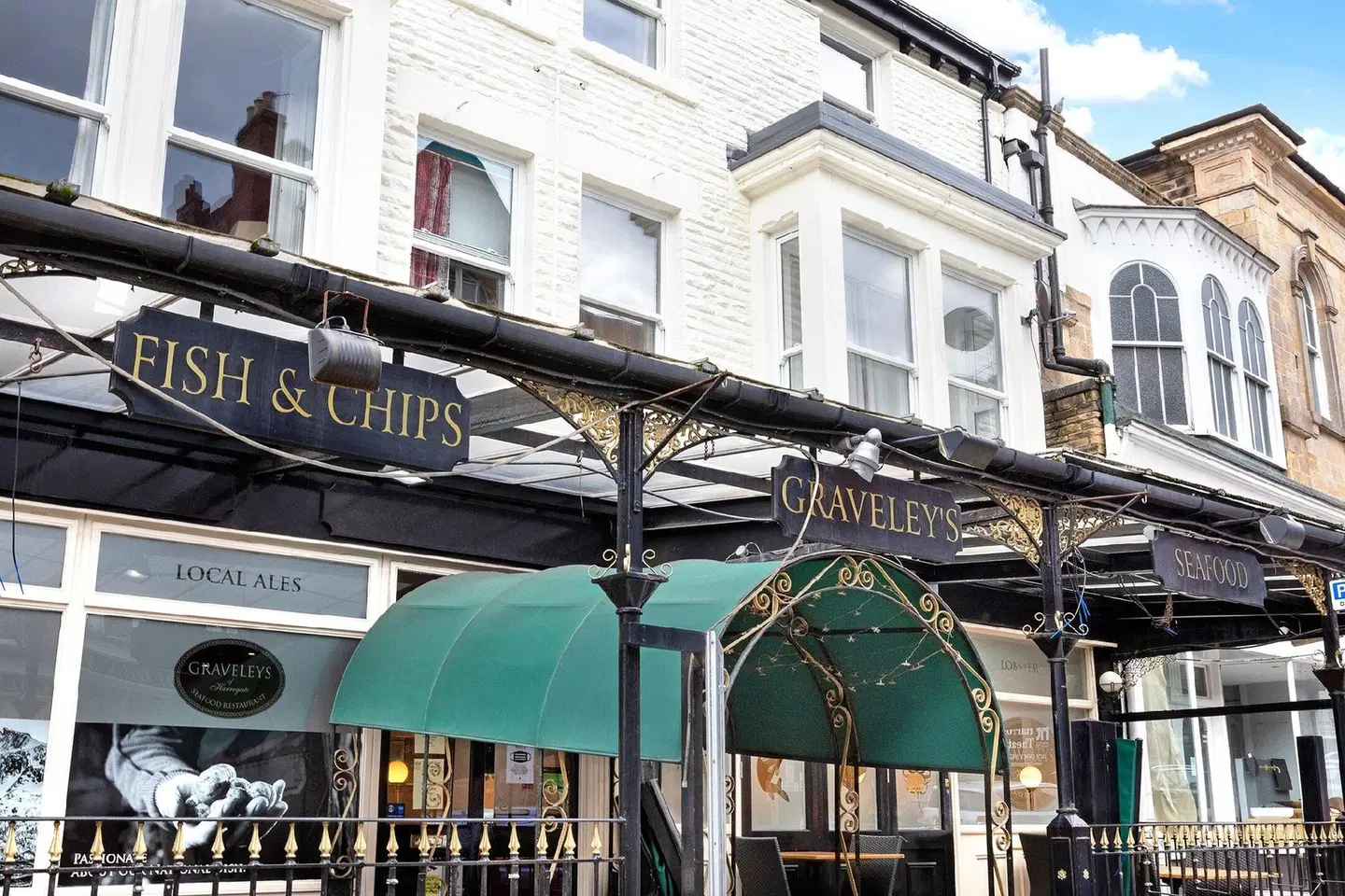 Cheltenham Apartments Harrogate EXTERIOR