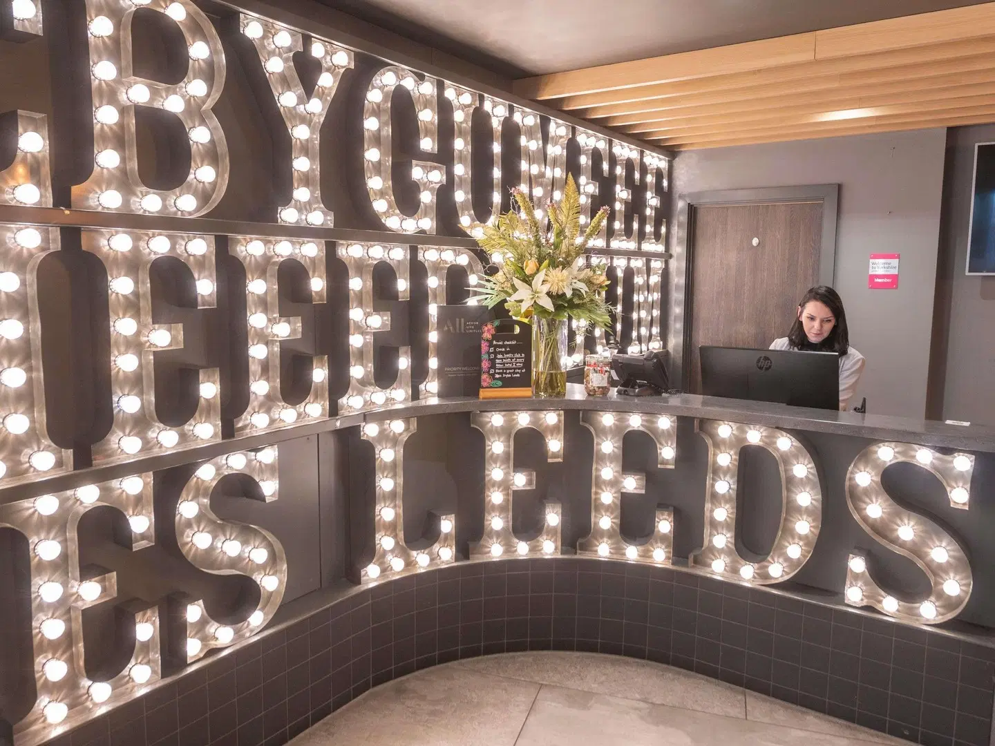 ibis Styles Leeds City Centre Arena LOUNGE_LOBBY