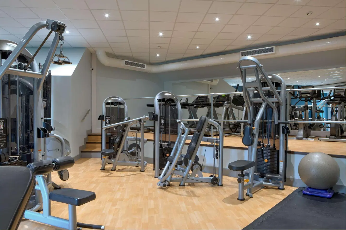 DoubleTree by Hilton London Elstree SPORTS_AND_LEISURE