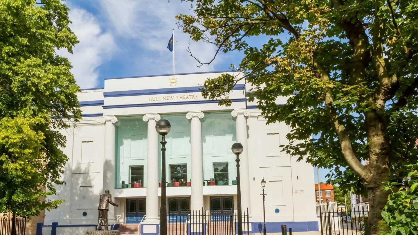 Kingston Theatre Hotel EXTERIOR