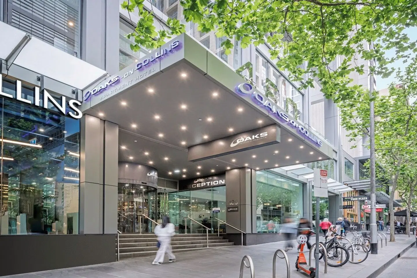 Oaks Melbourne on Collins Suites EXTERIOR