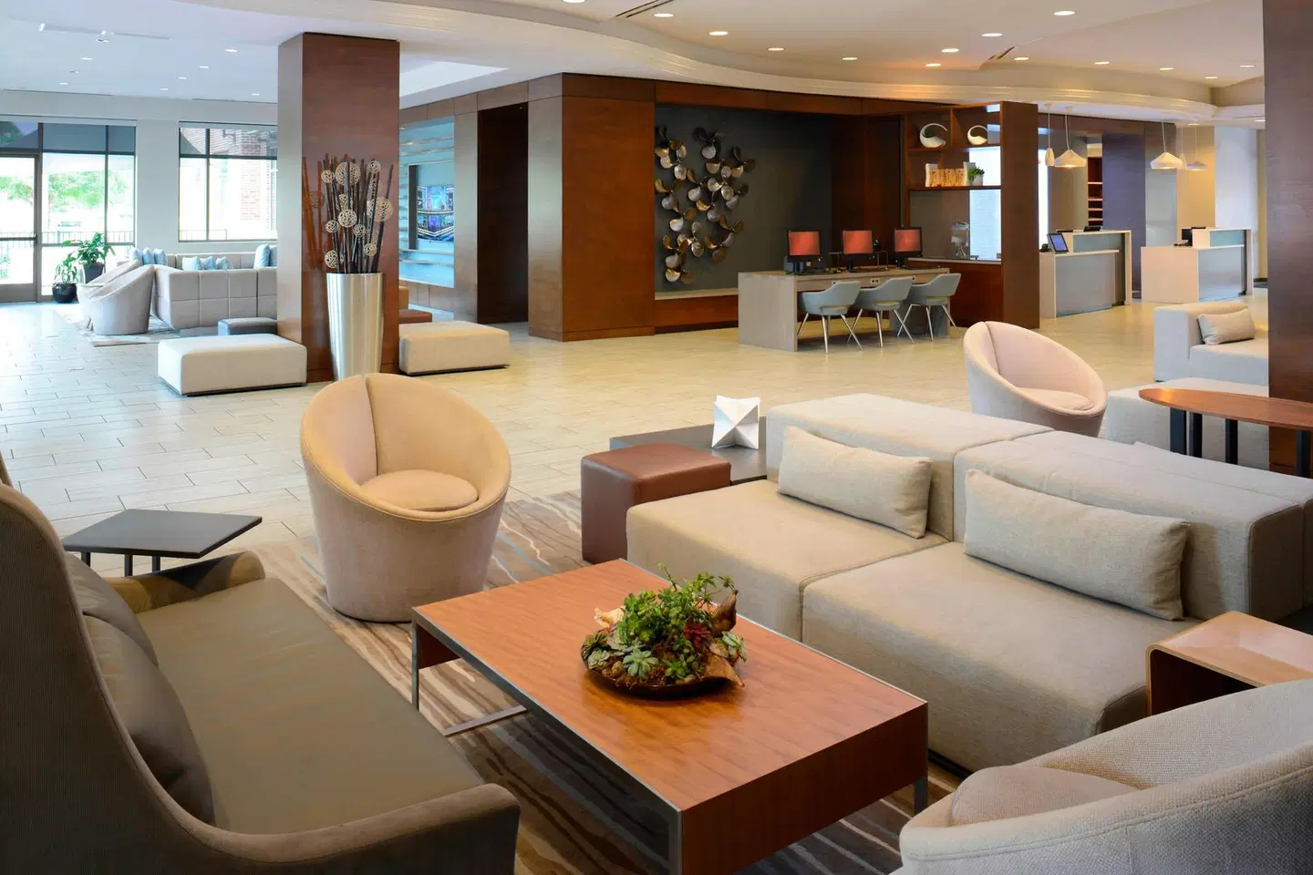 Newport News Marriott at City Center LOUNGE_LOBBY