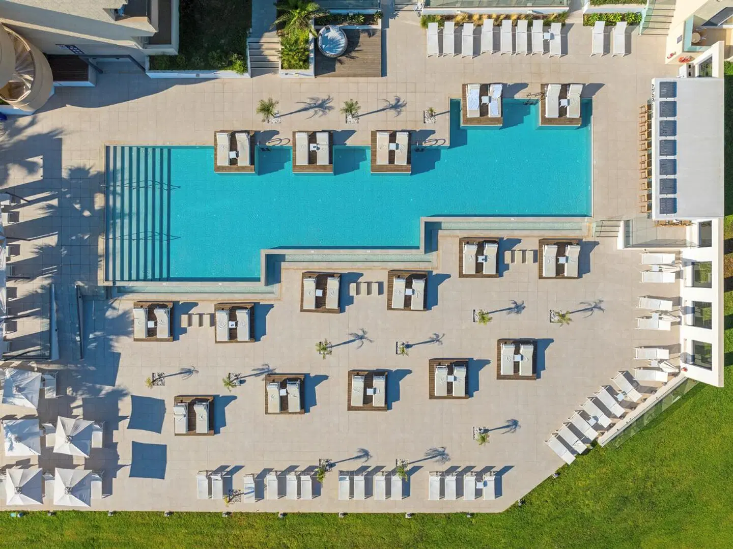 Sun Beach Resort MODEL_IMPRESSION