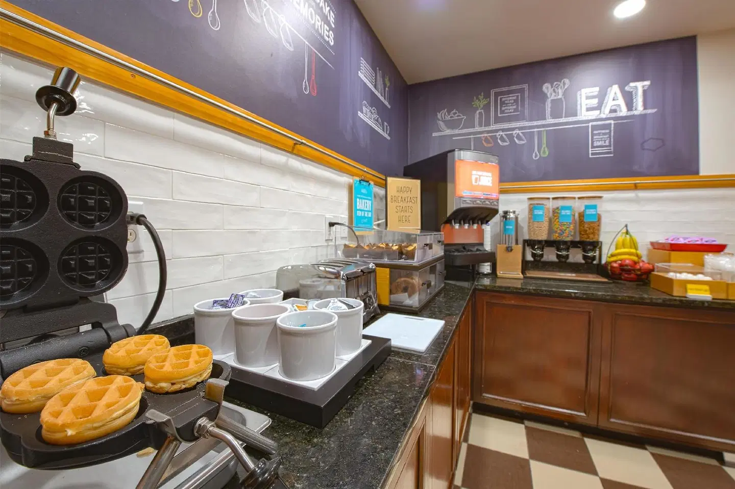 Hampton Inn Newport News-Yorktown Bar