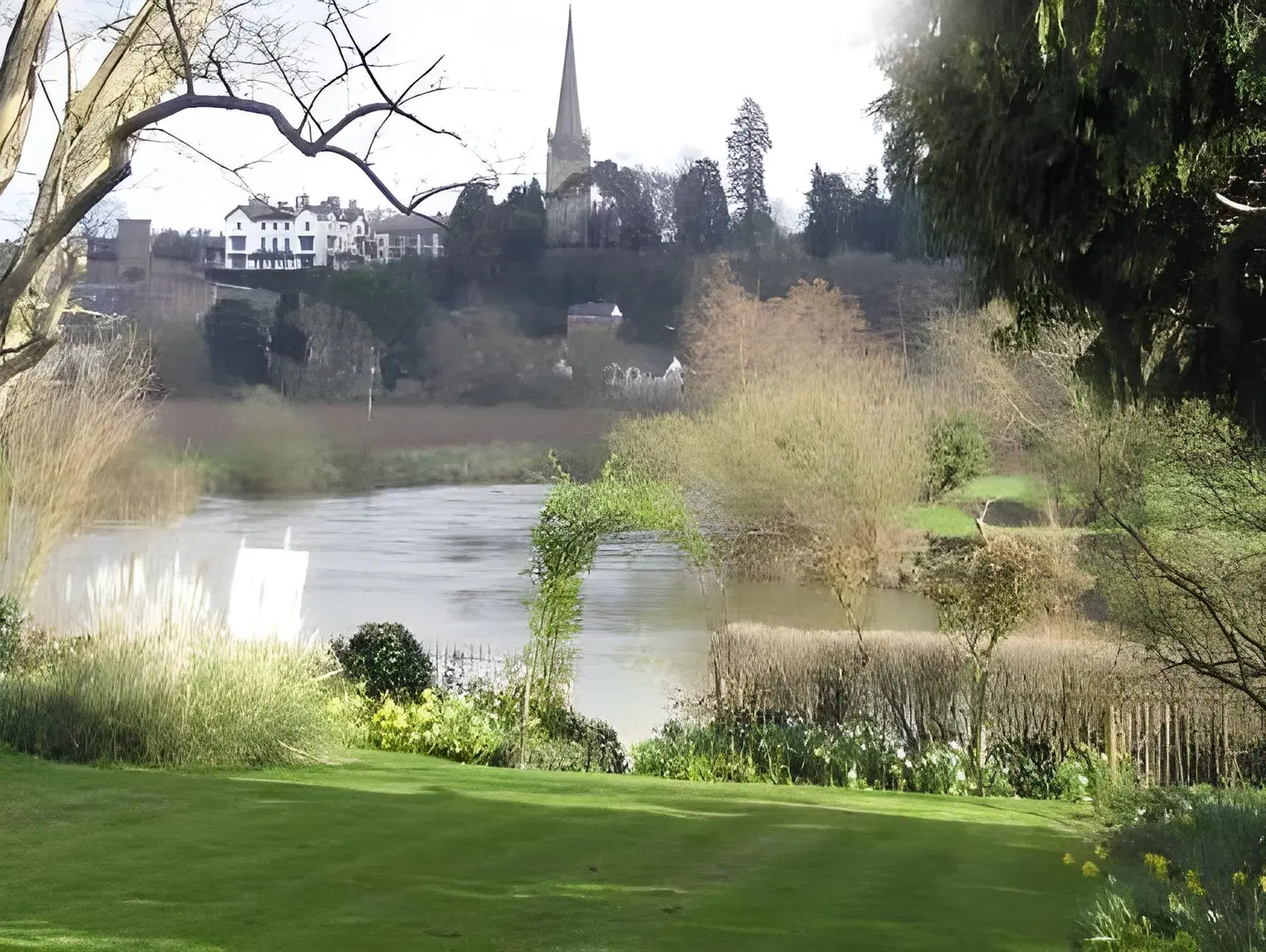 Bridge House LANDSCAPE