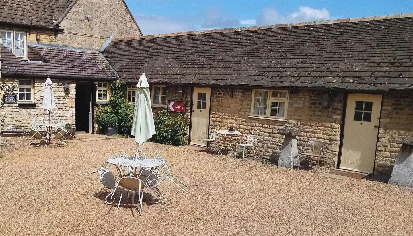 The Sibson Inn EXTERIOR