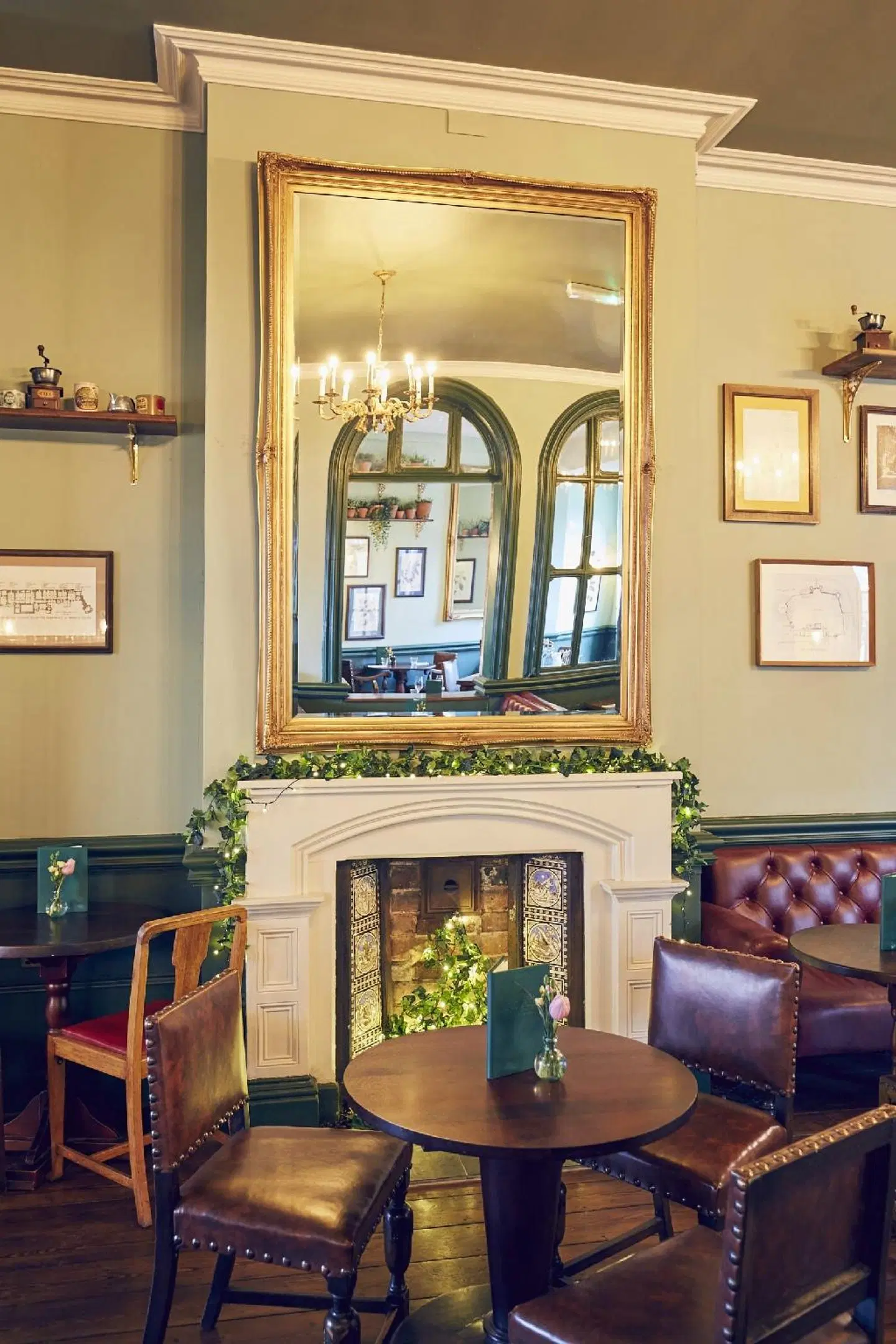 The Old Coffee Tavern LOUNGE_LOBBY