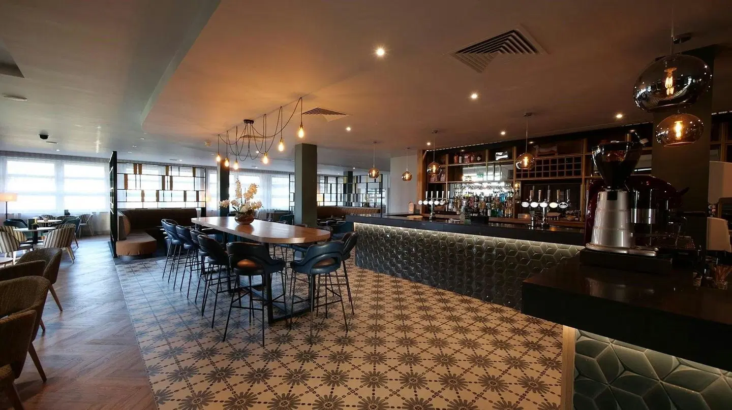 De Vere Venues Wychwood Park Bar