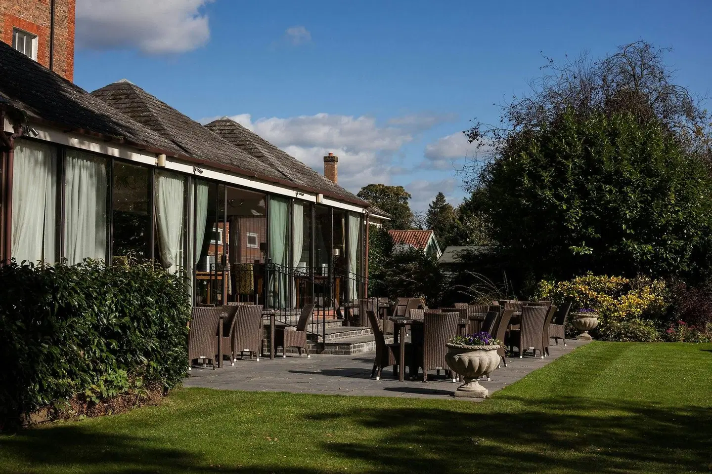 The Riverside House Hotel Terrasse