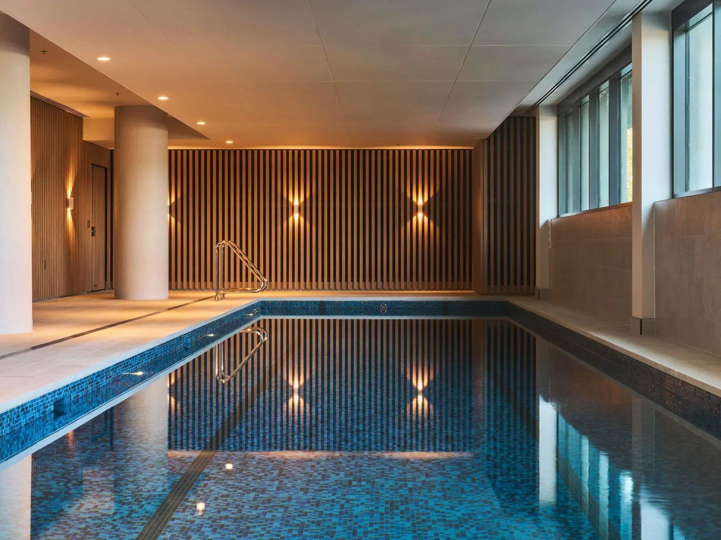 ibis Styles Melbourne Airport Hallenbad