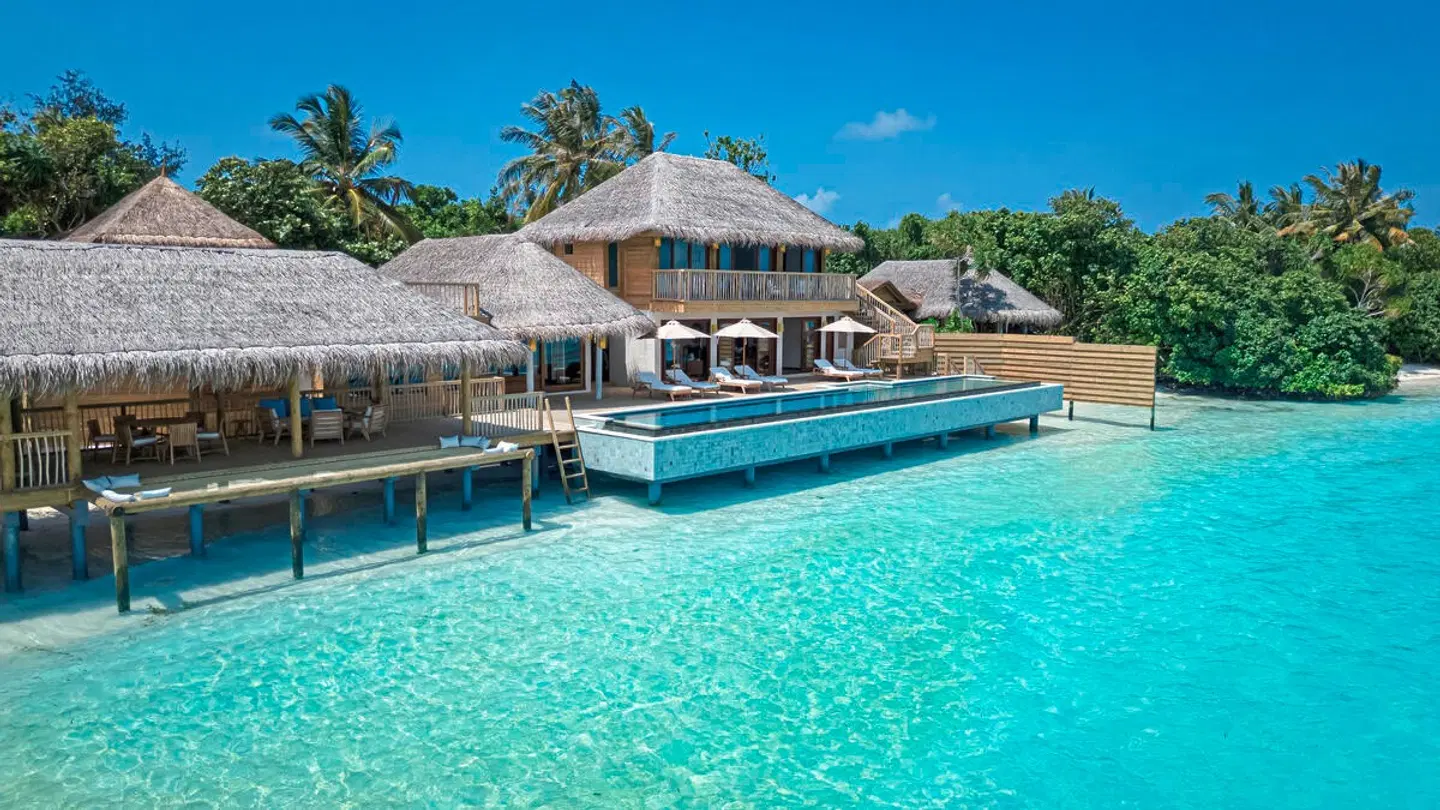 Six Senses Laamu OUTDOOR_POOL