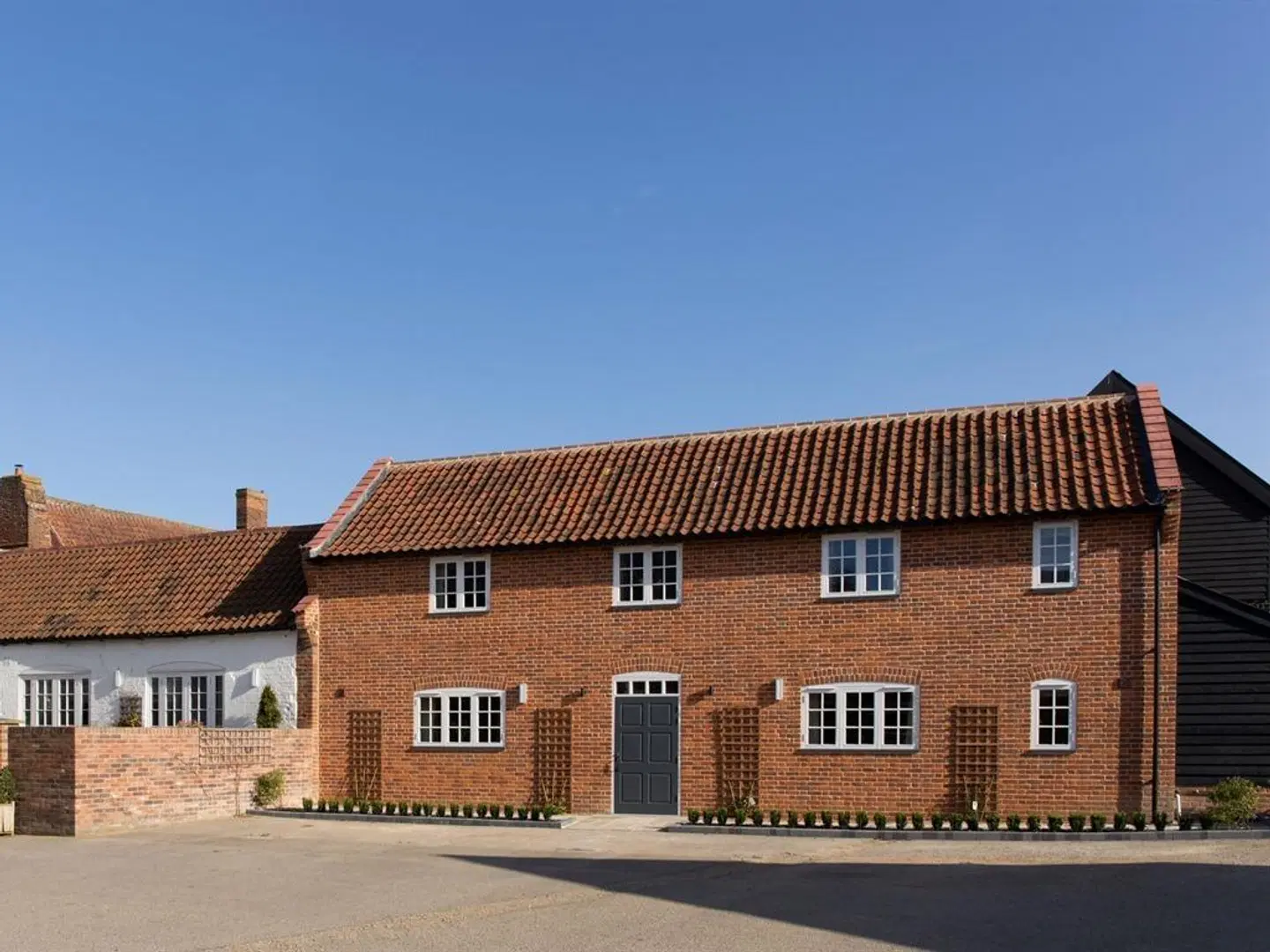 The Loddon Swan EXTERIOR
