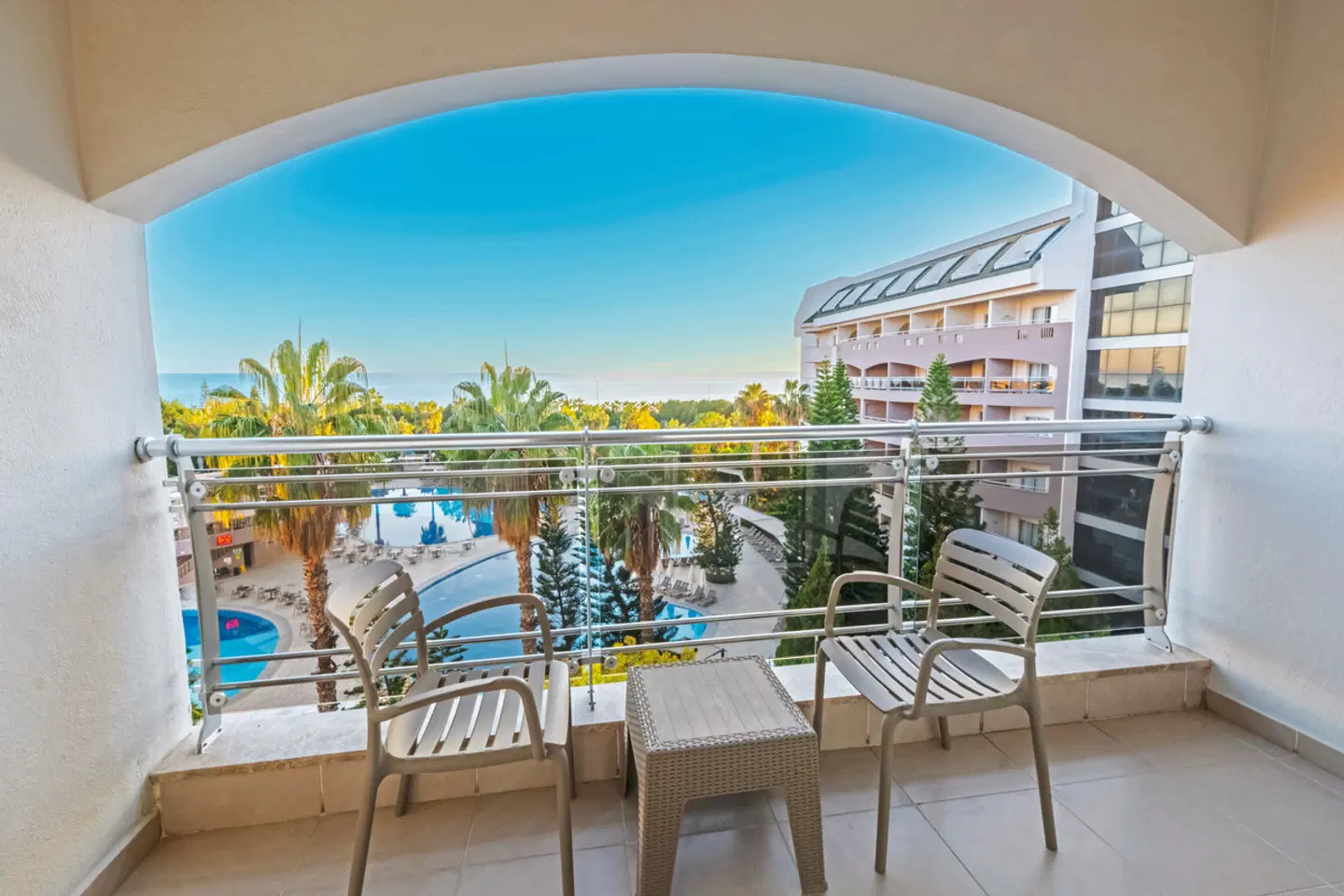 Vita Silva Hotel OUTDOOR_POOL
