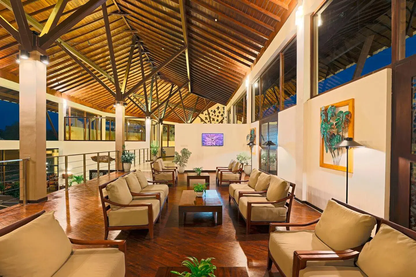 The Calm Resort & Spa LOUNGE_LOBBY