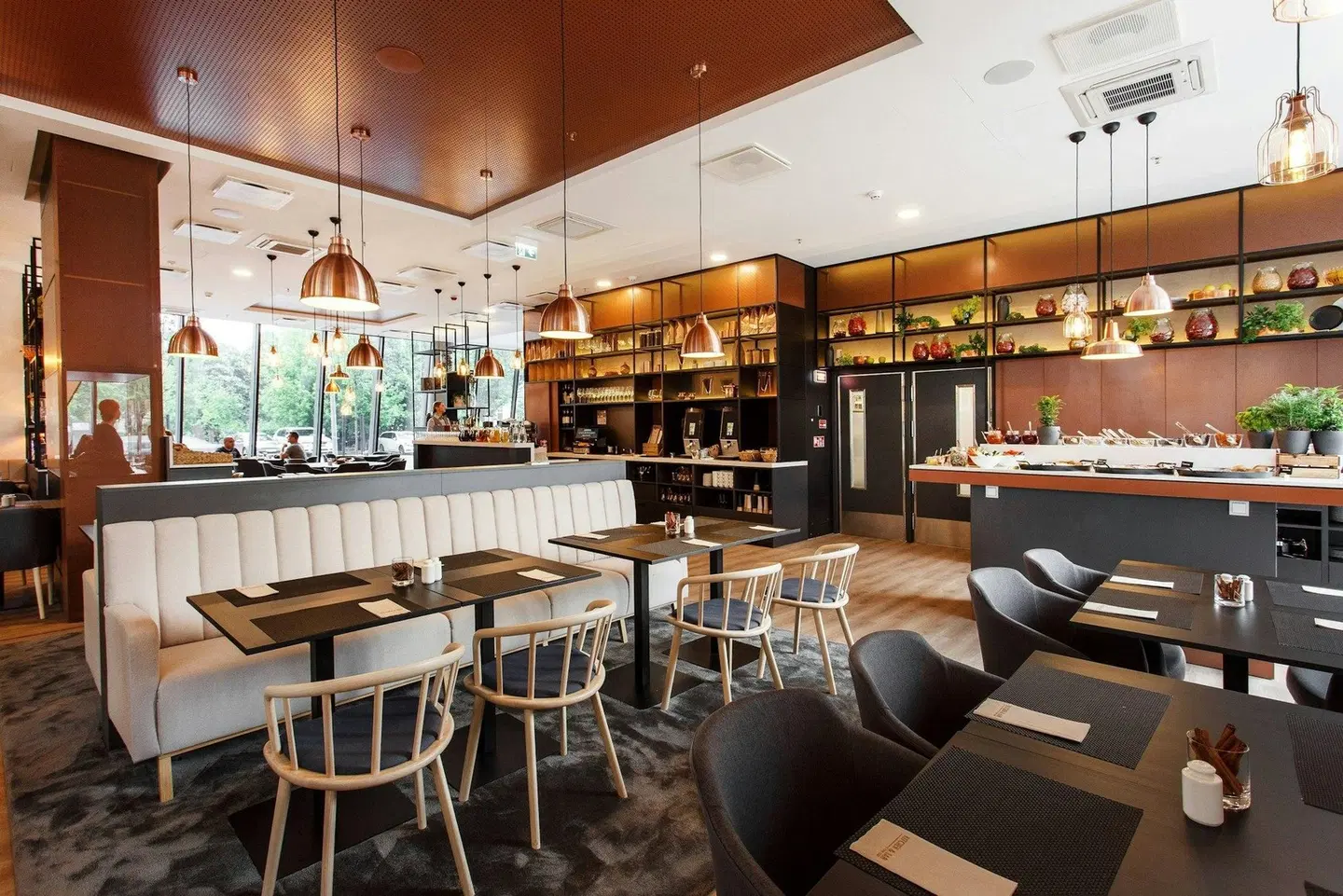 Courtyard by Marriott Vilnius City Center Bar