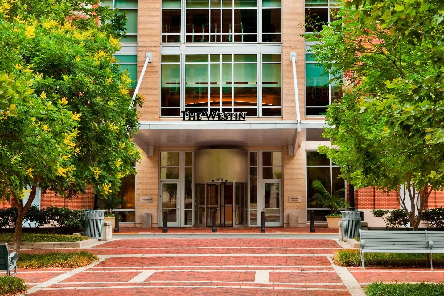 The Westin Alexandria Old Town EXTERIOR