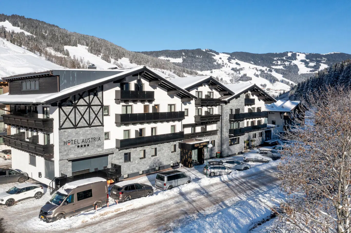 Hotel Austria EXTERIOR
