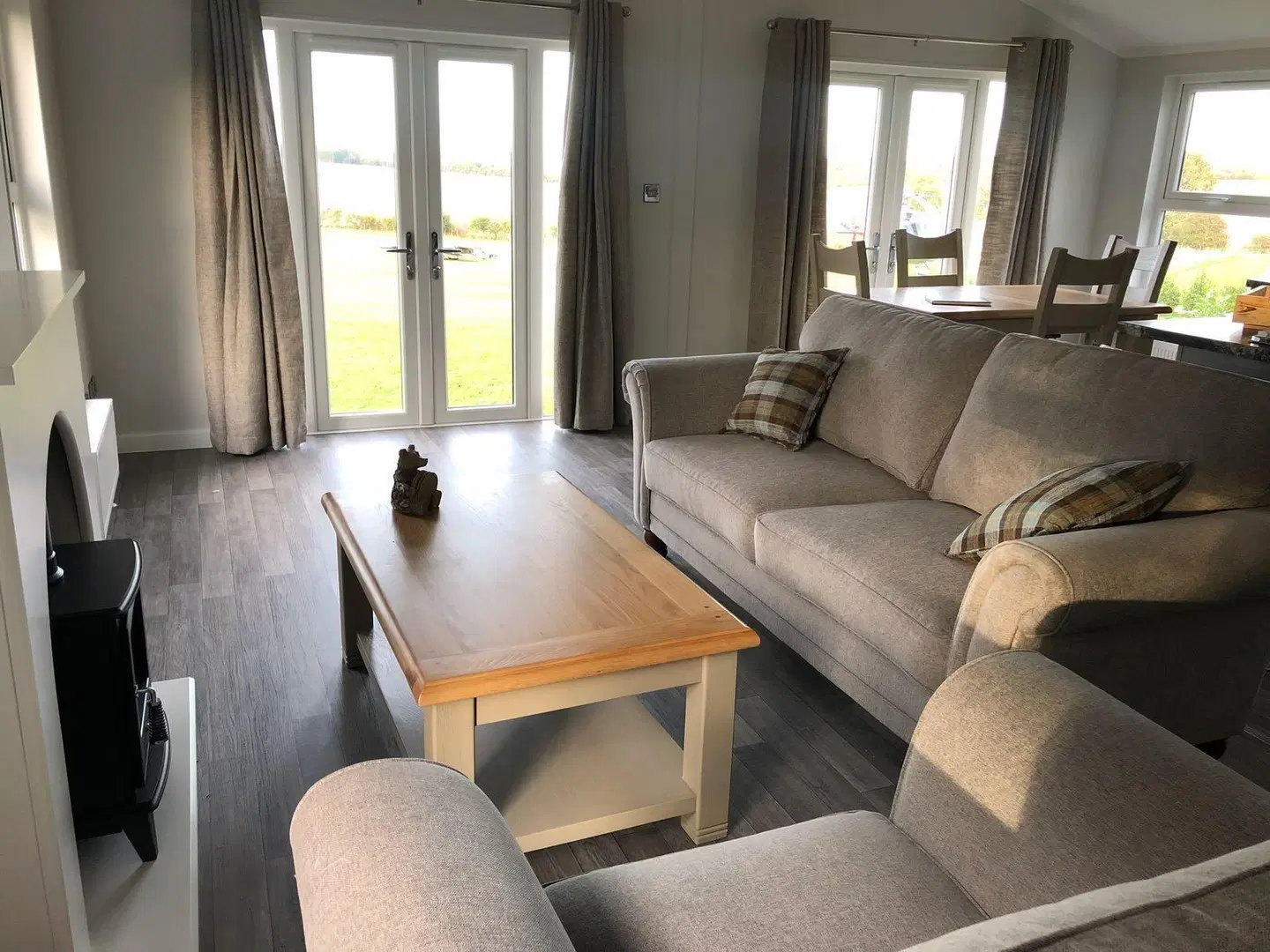 Wolds Away ROOM_EXAMPLE