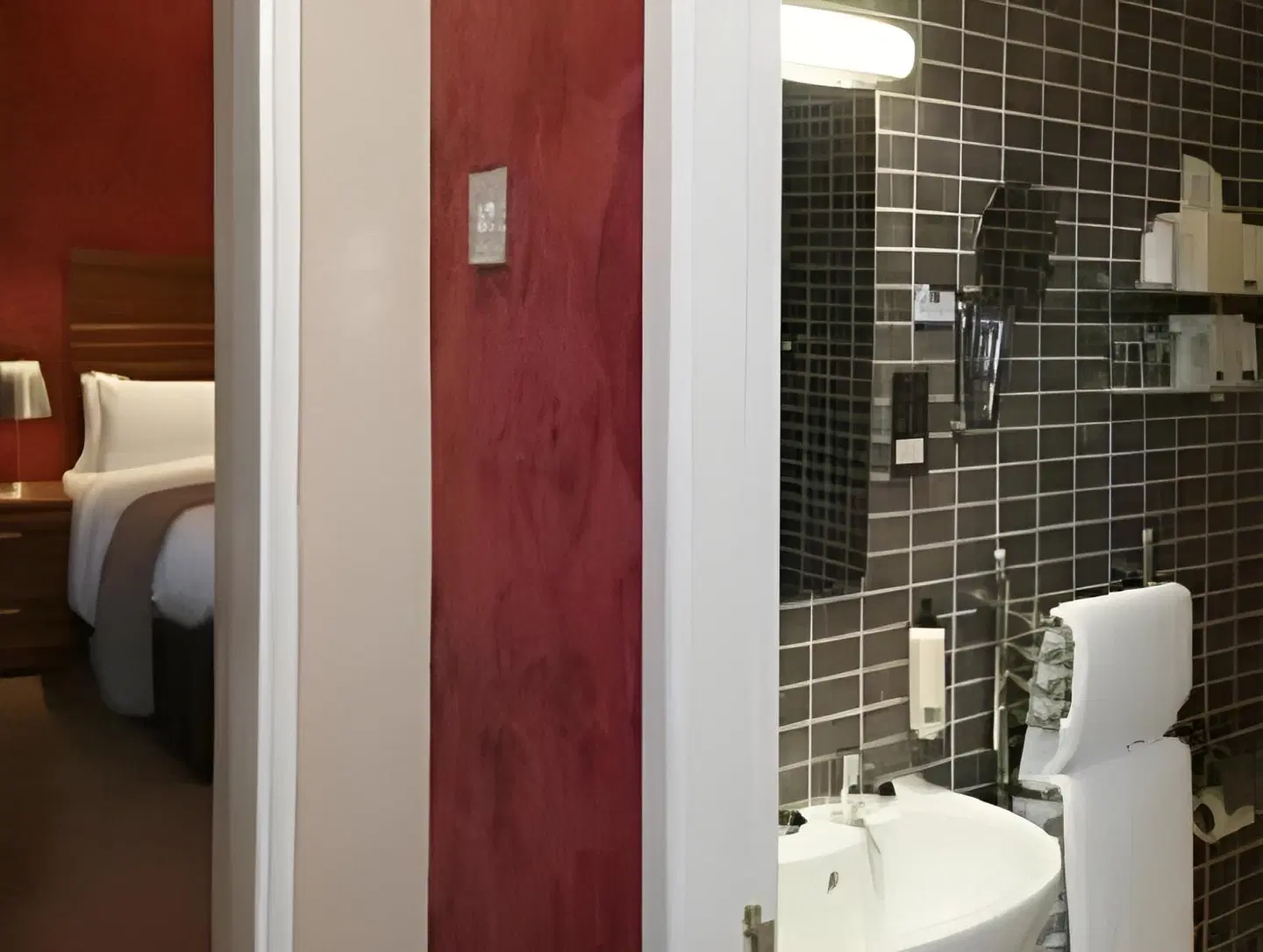 Dean Court Hotel Badezimmer