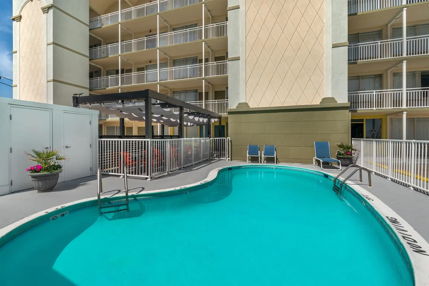 SureStay by Best Western Virginia Beach Royal Clipper Hallenbad