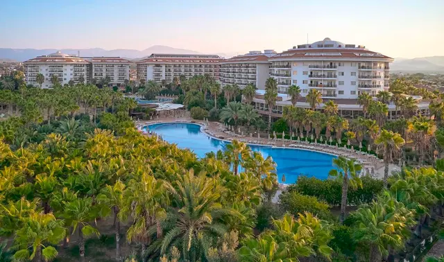 Seaden Sea World Resort & Spa EXTERIOR