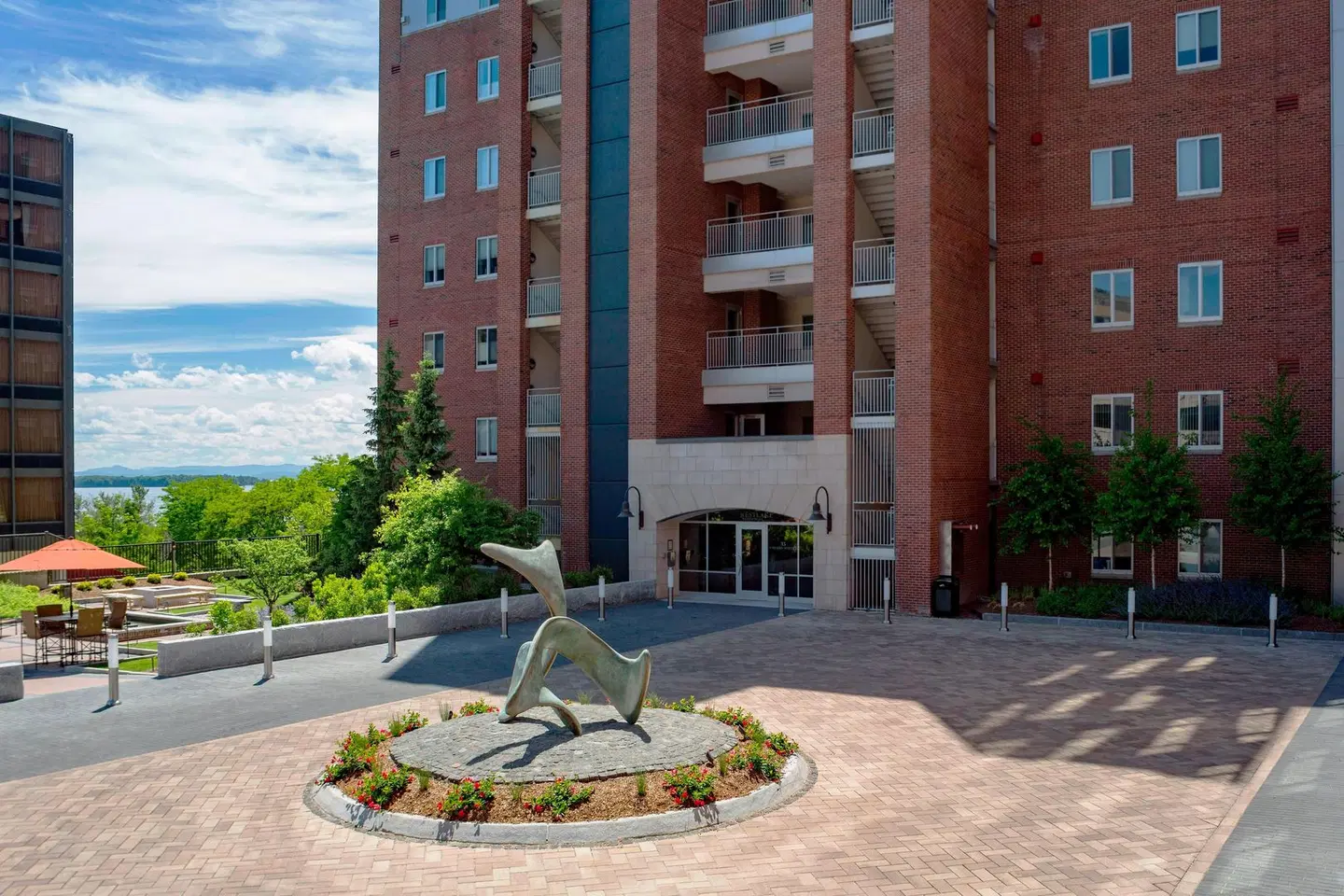 The Harborvale, Autograph Collection EXTERIOR