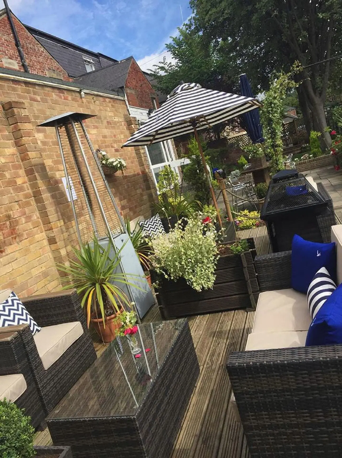 Caledonian Terrasse