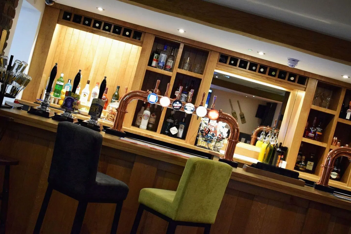 The Horse & Jockey Wessington Bar