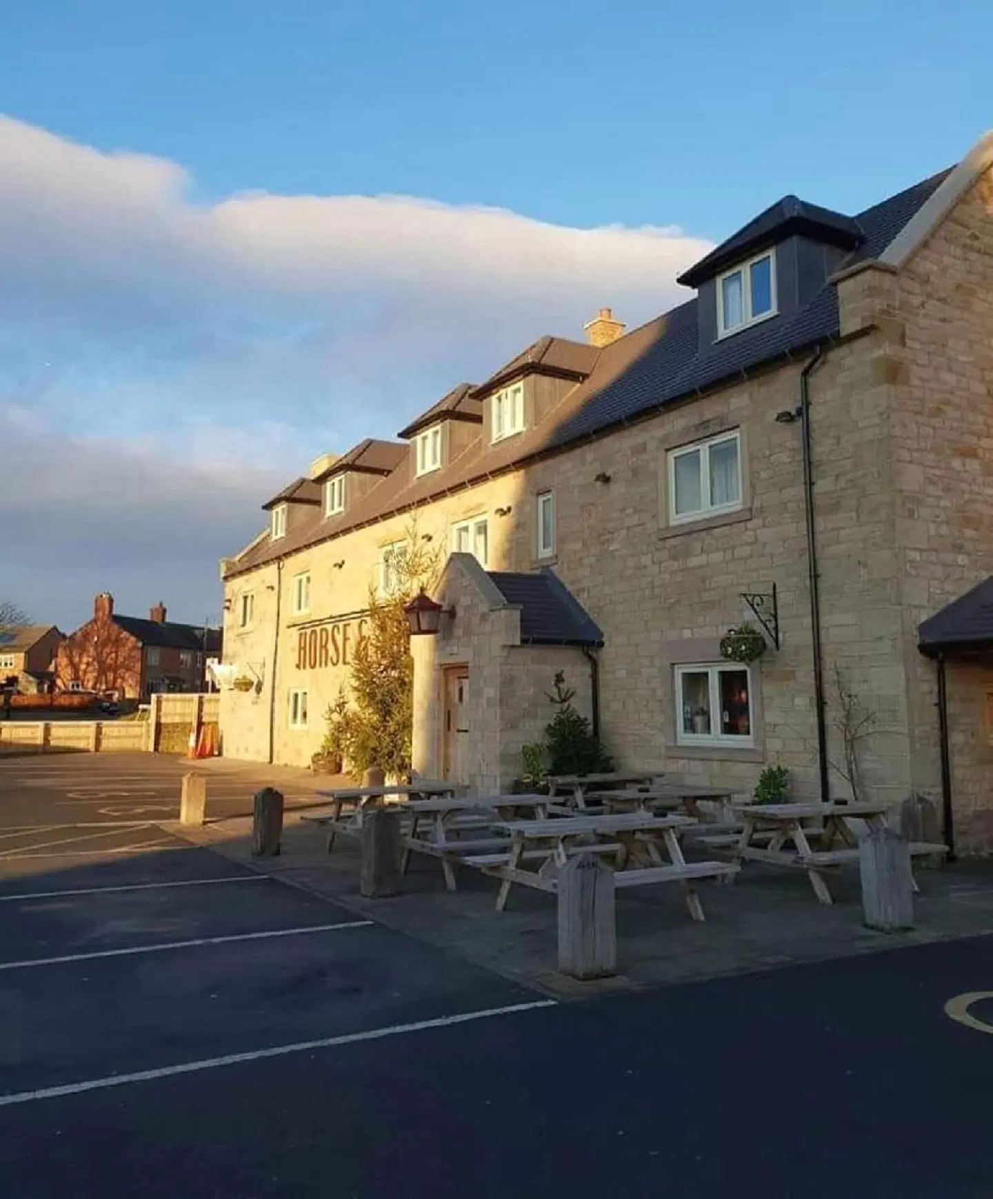 The Horse & Jockey Wessington EXTERIOR