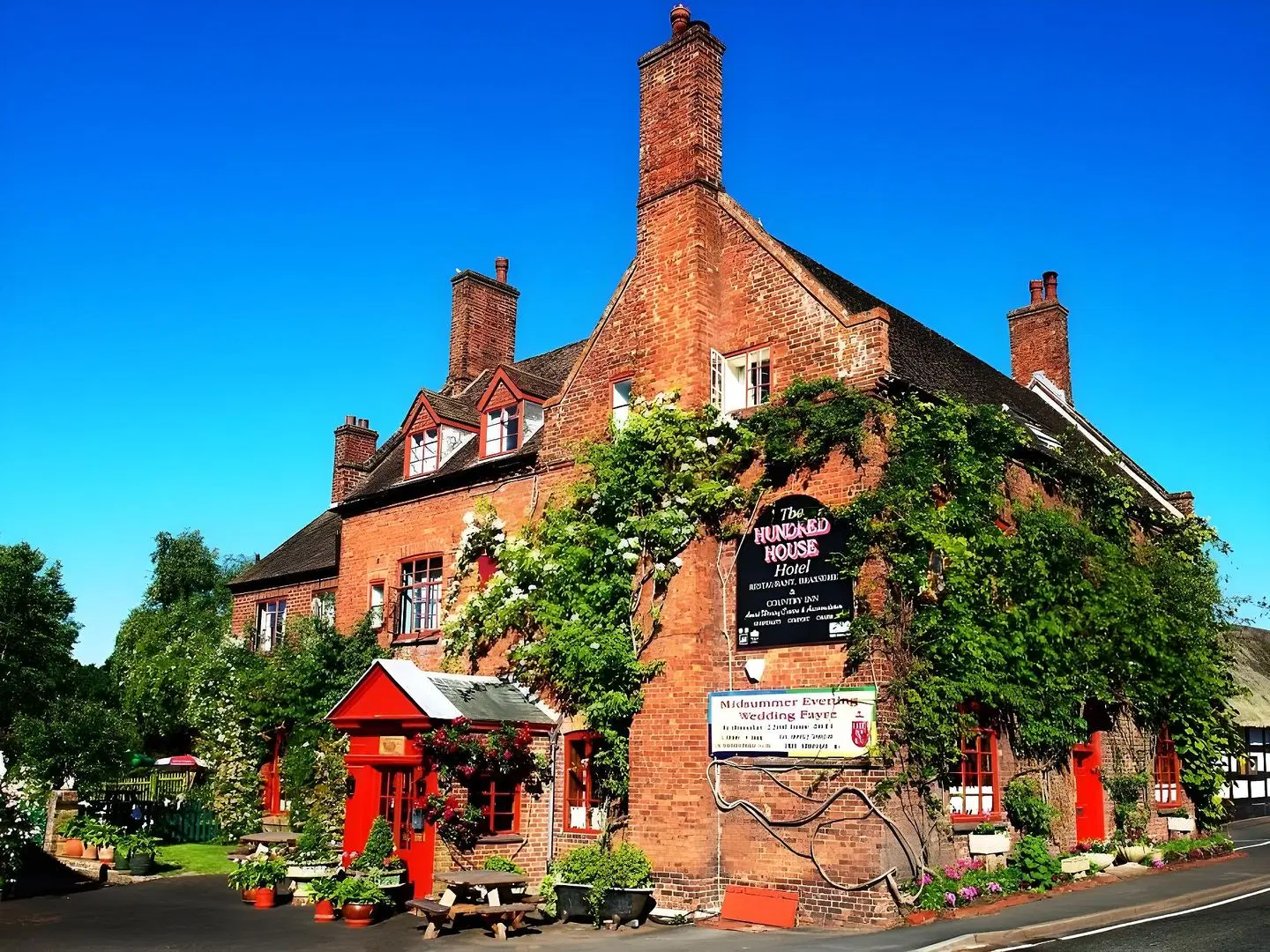 Hundred House Hotel EXTERIOR