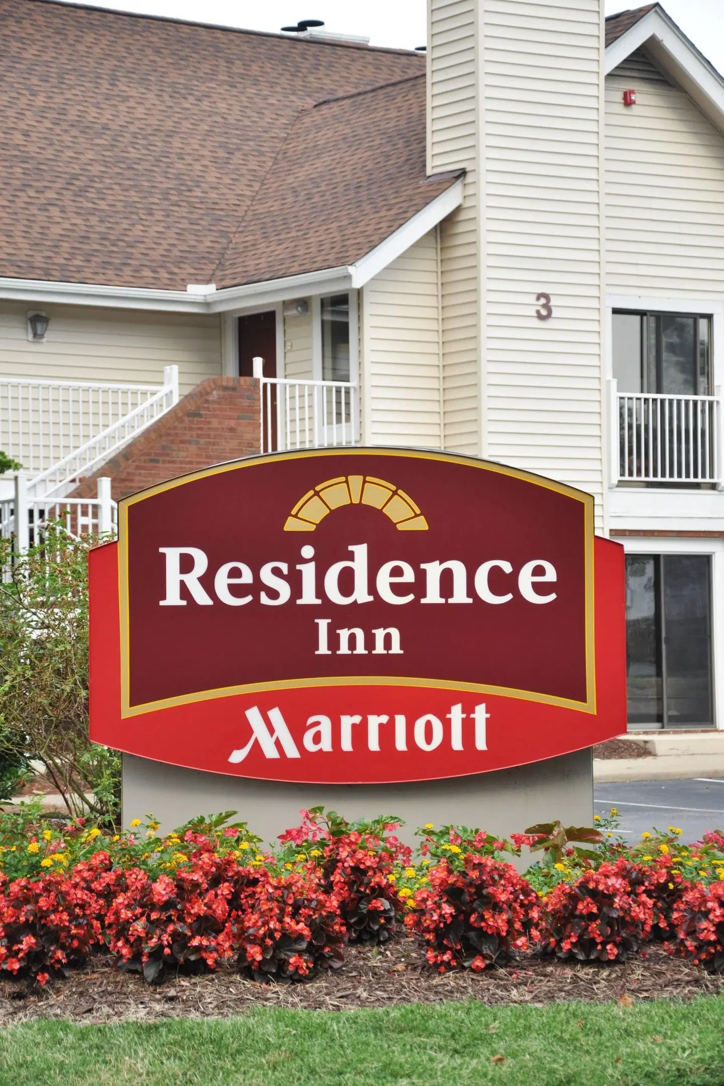 Residence Inn by Marriott Richmond West End EXTERIOR
