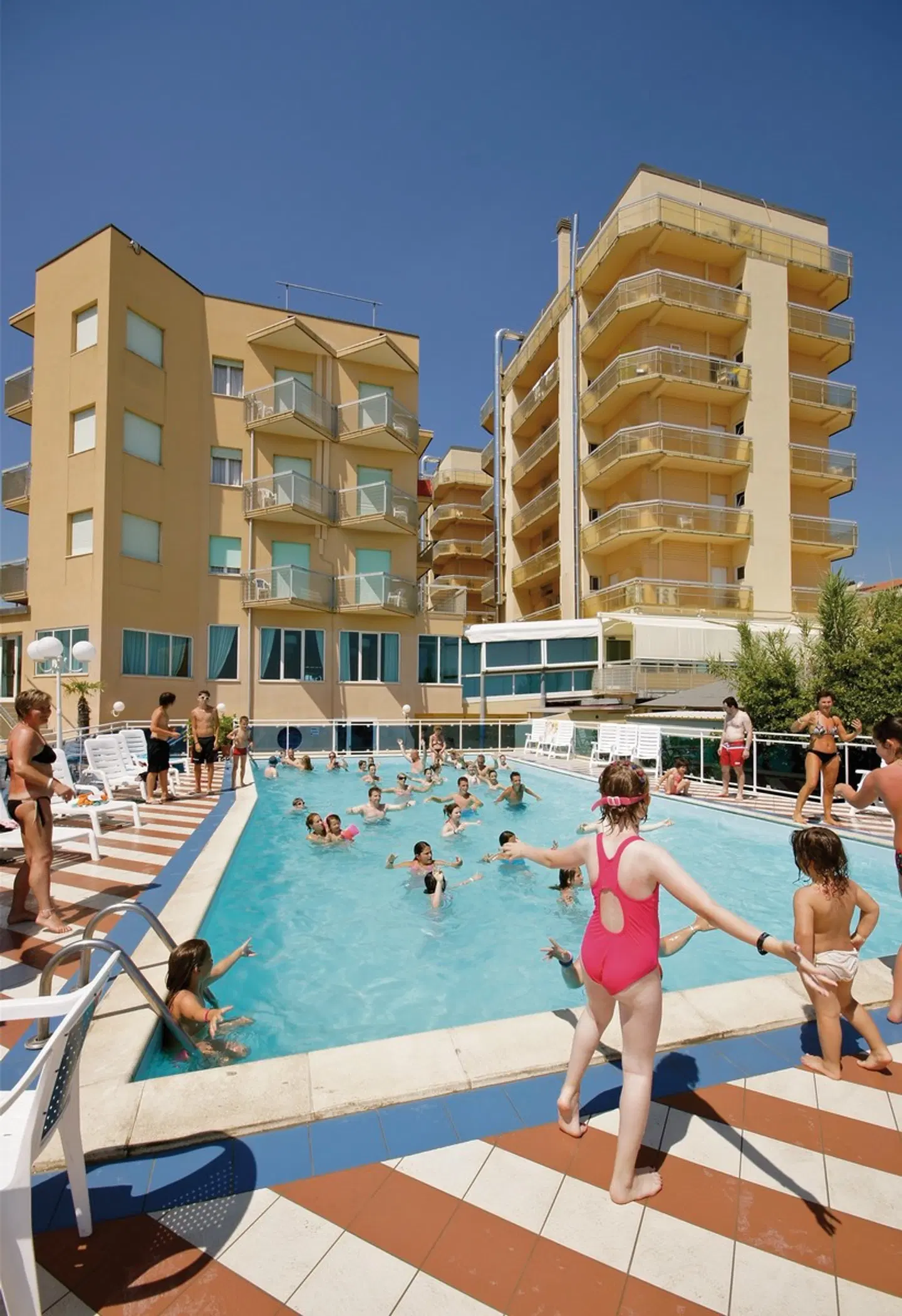 Club Hotel Bikini & Tropicana OUTDOOR_POOL
