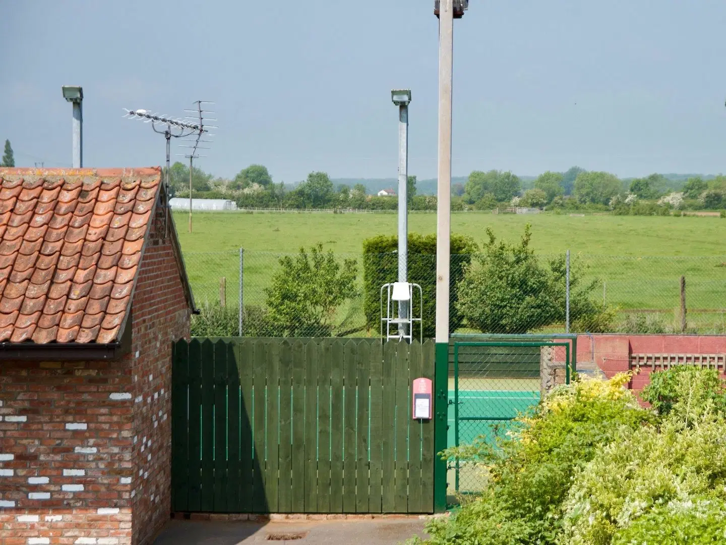 The Chestnuts Holiday Cottages LANDSCAPE