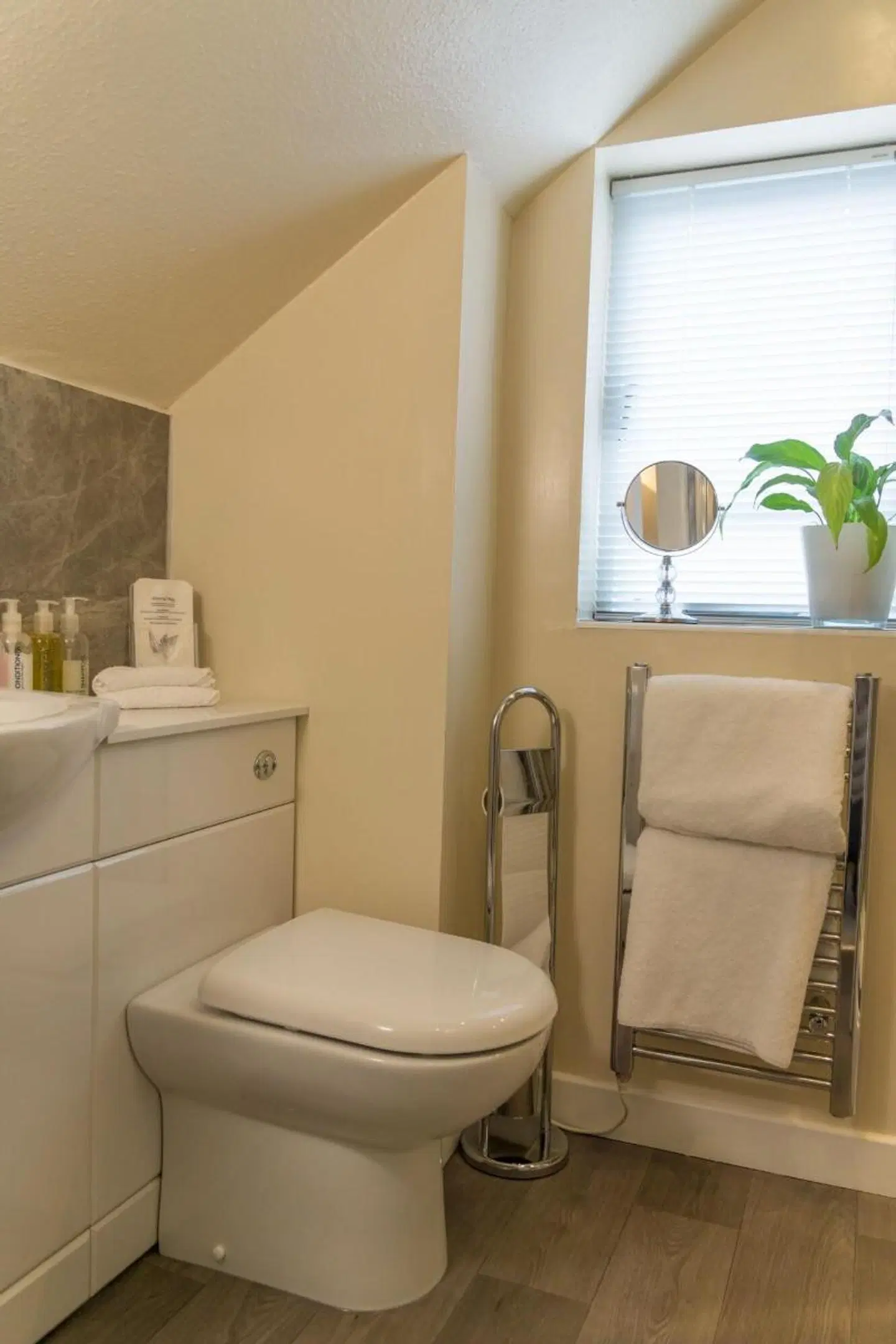Hedley Villa Guest House Badezimmer