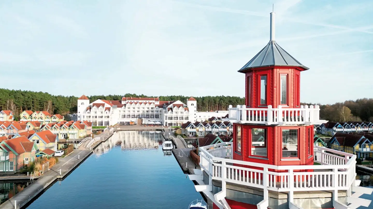 Sunday Resort Hafendorf Rheinsberg Terrasse