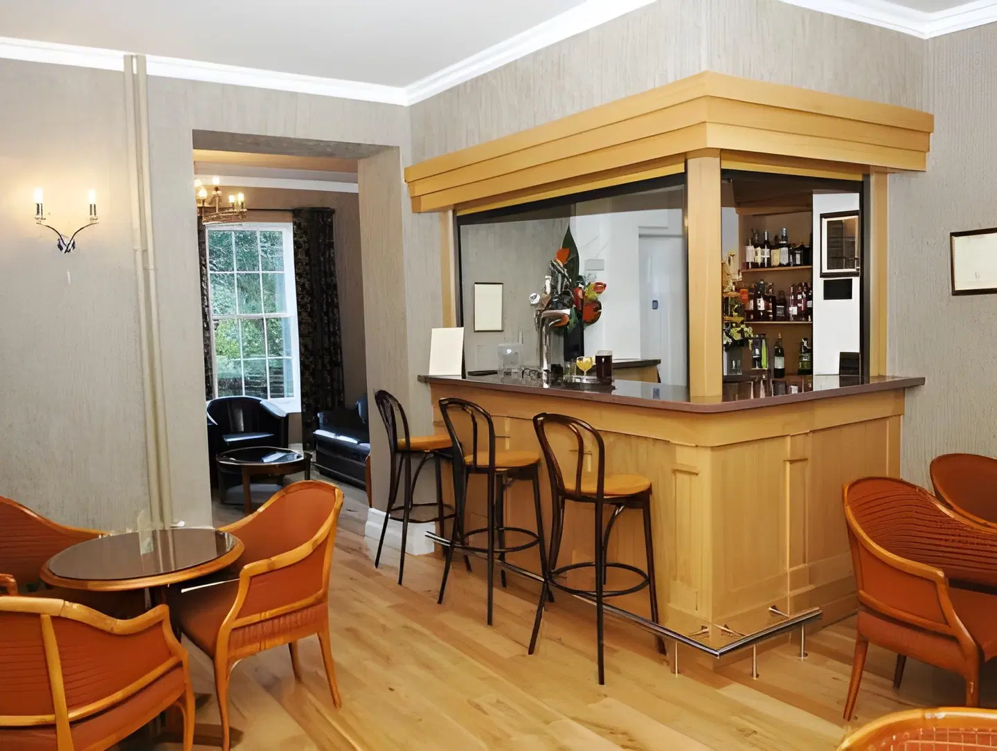 The Upper House Bar