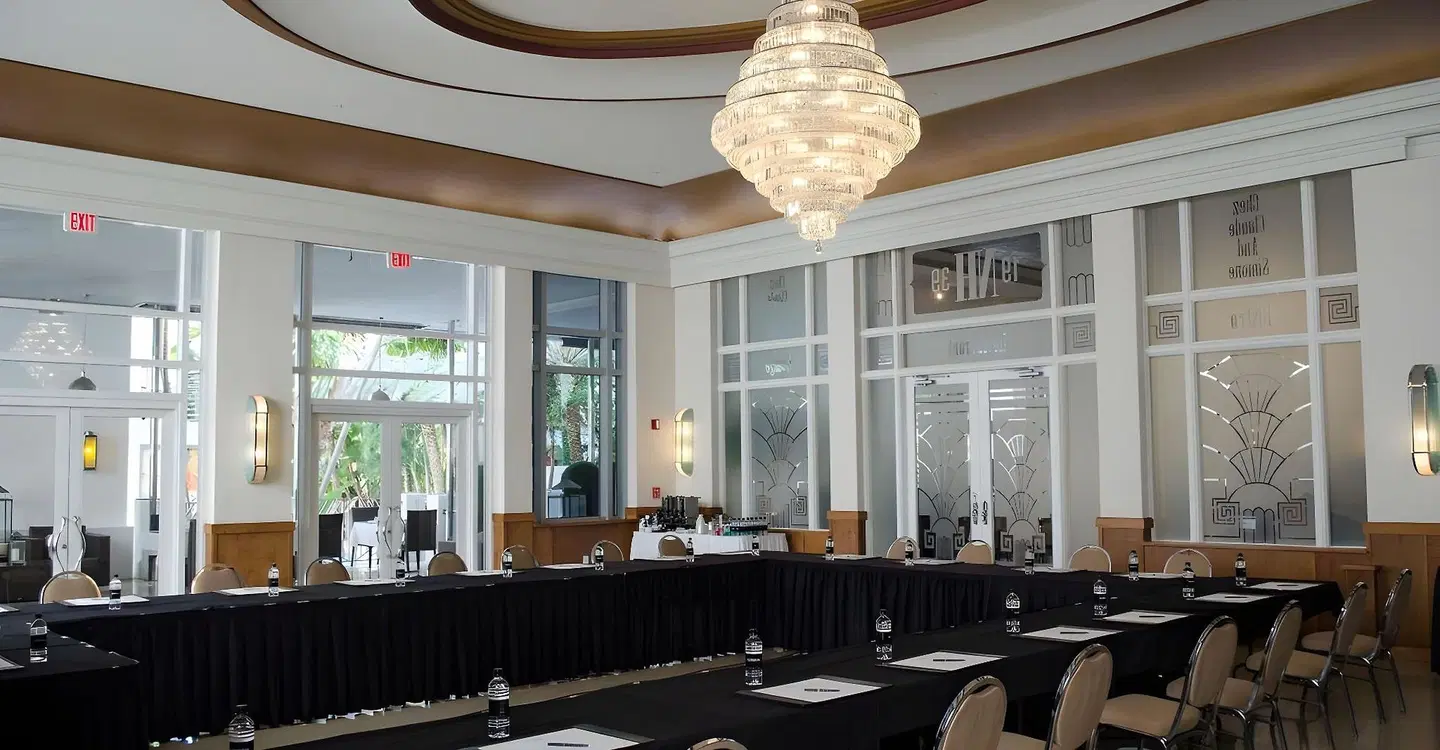 The National Hotel Bar