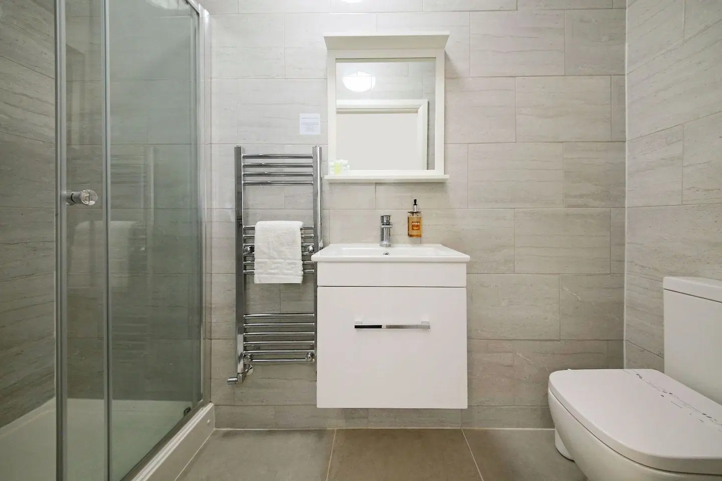 Imperial Guest House Badezimmer