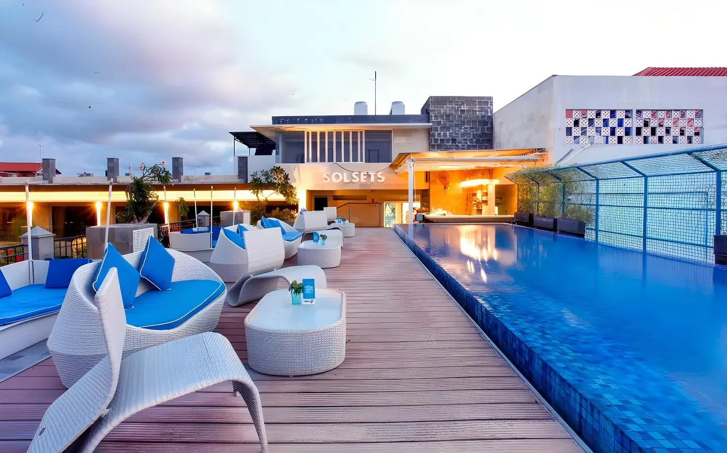 Sol House Bali Legian Terrasse