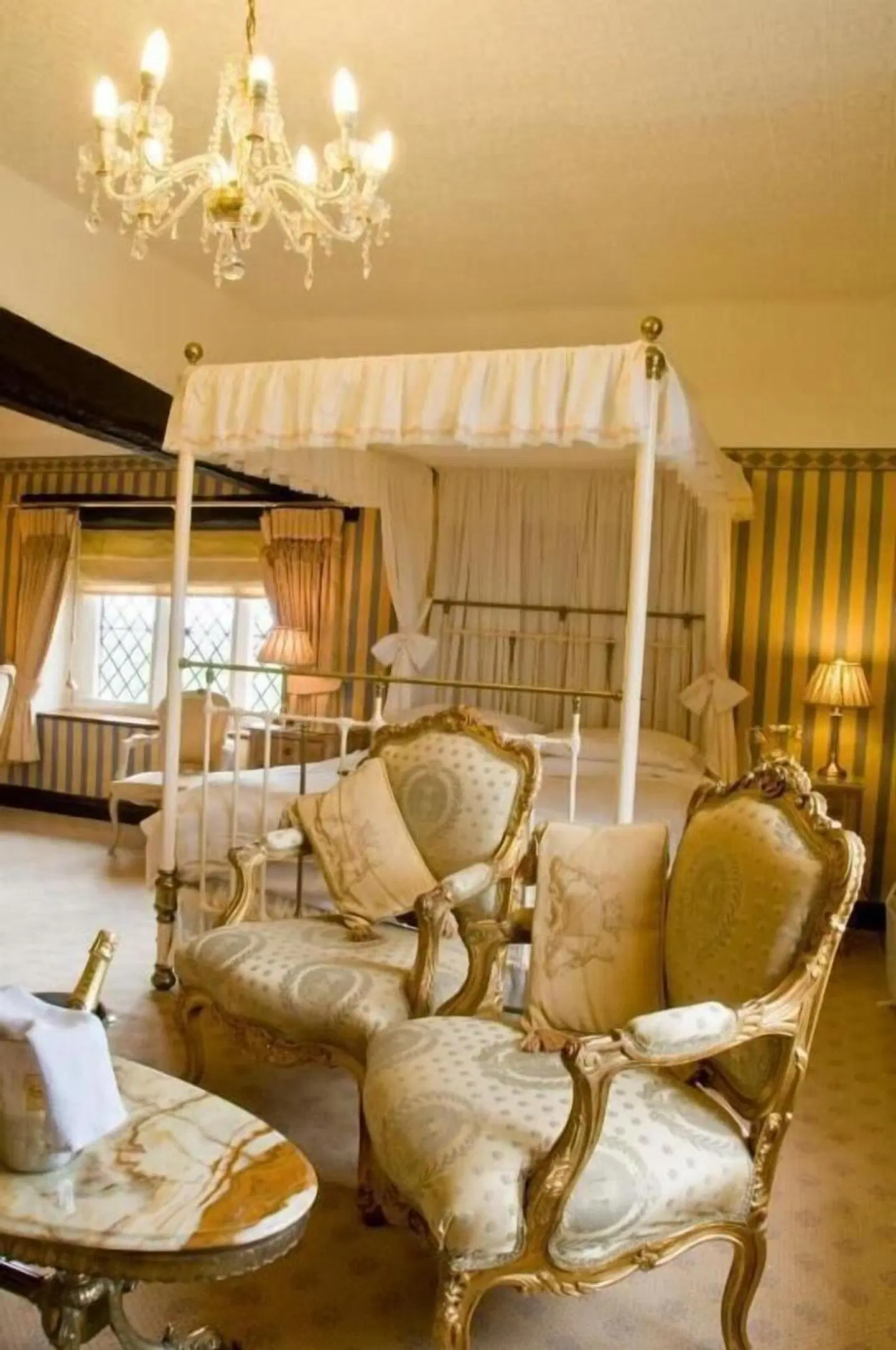 Albright Hussey Manor Restaurant