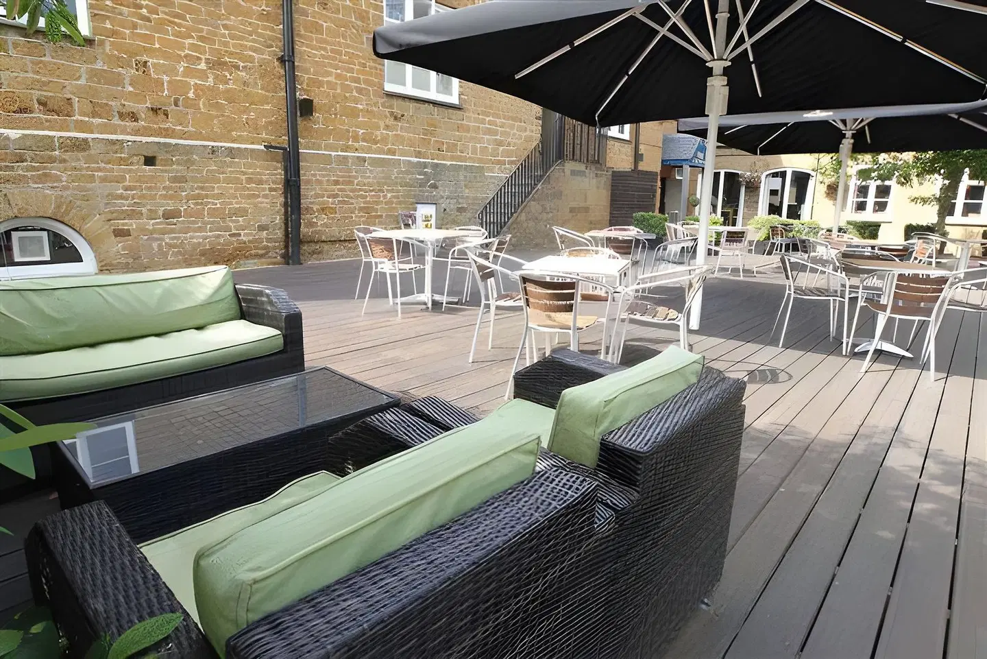 The Worlds End Terrasse