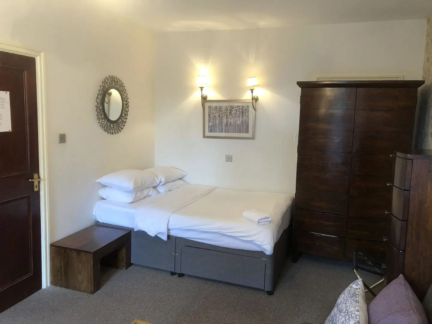 Tower Hotel ROOM_EXAMPLE