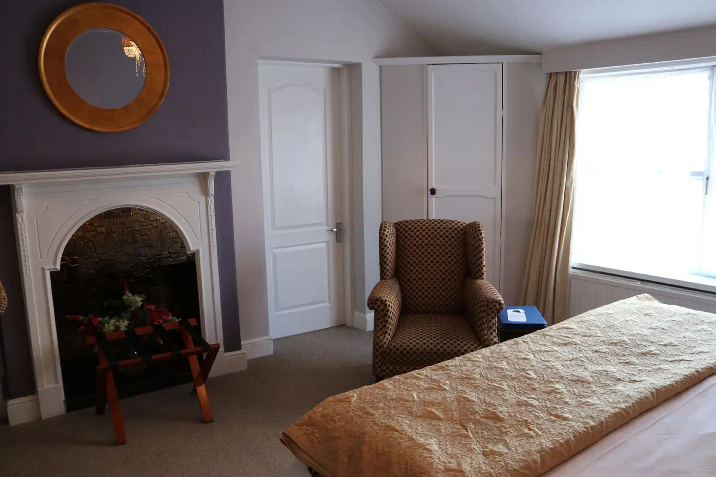Tower Hotel ROOM_EXAMPLE