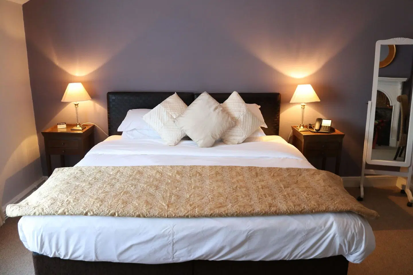 Tower Hotel ROOM_EXAMPLE