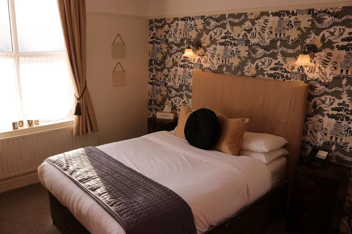 Tower Hotel ROOM_EXAMPLE