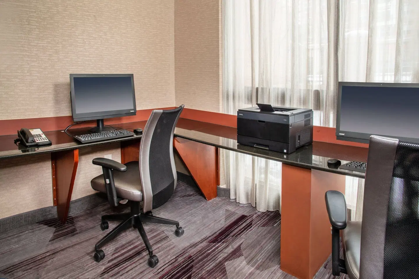 Courtyard by Marriott Dunn Loring Fairfax SPORTS_AND_LEISURE