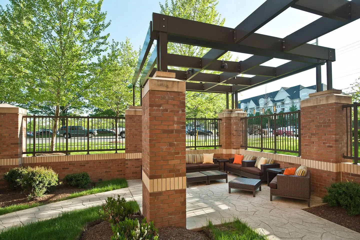 Courtyard by Marriott Dunn Loring Fairfax EXTERIOR