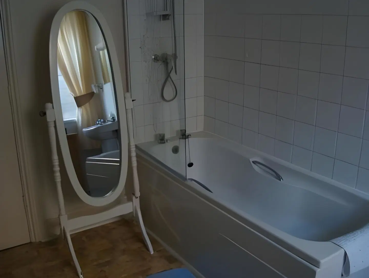Cleasewood Guest House Badezimmer