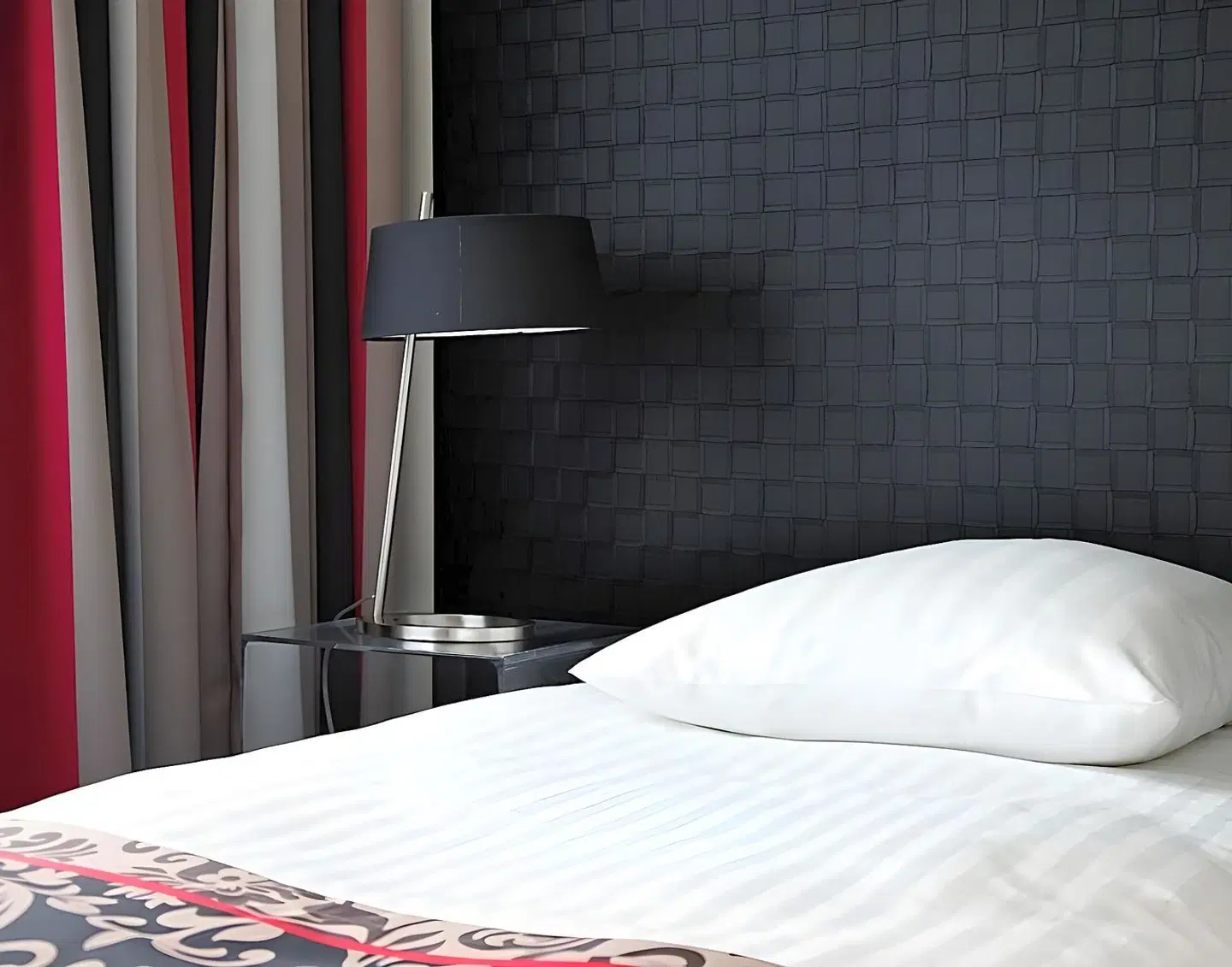 Suisse ROOM_EXAMPLE