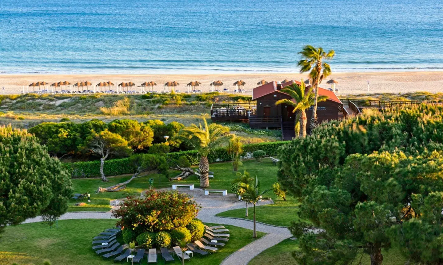Pestana Dom João II Beach & Golf Resort EXTERIOR